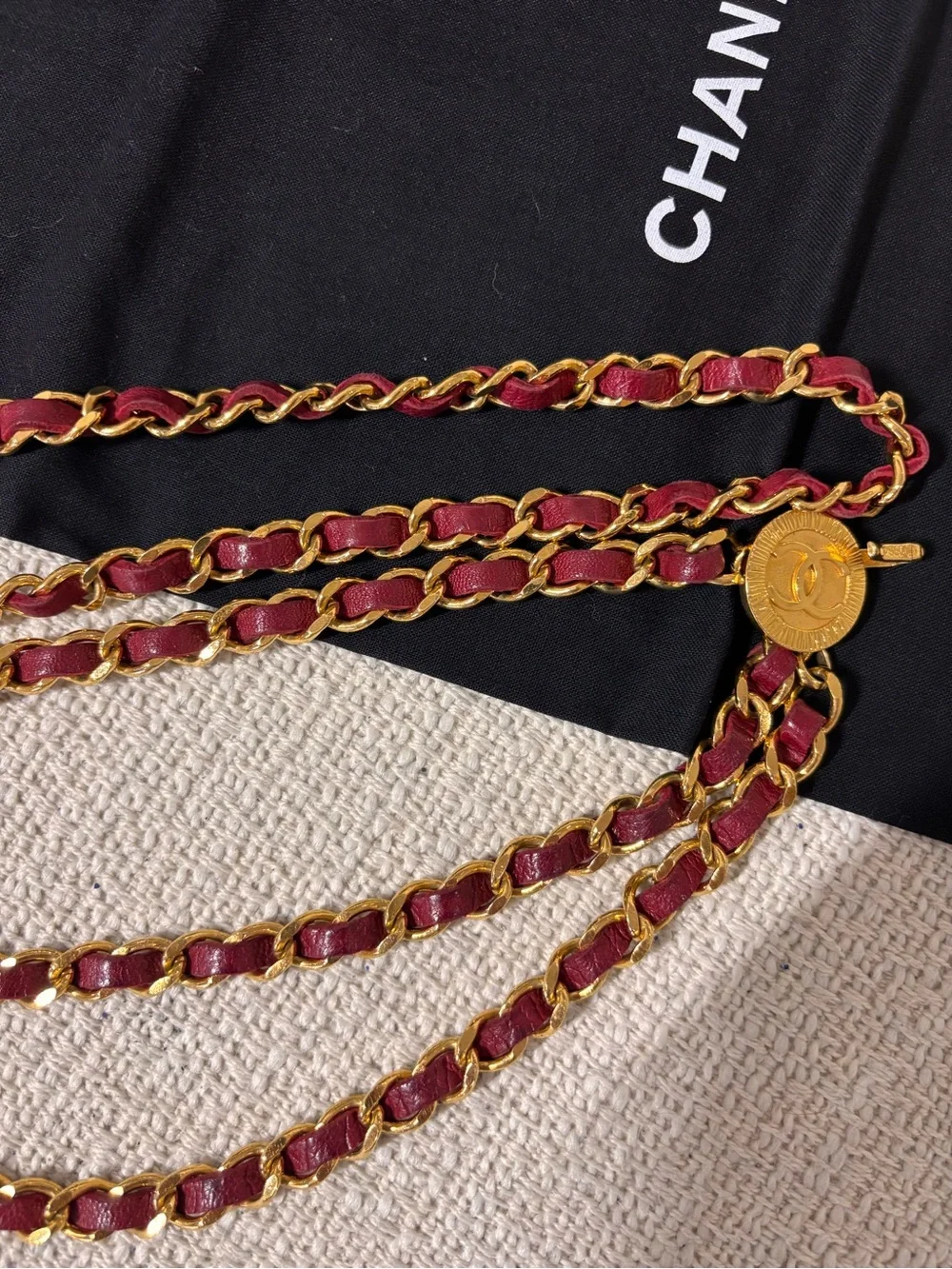 Authentic CHANEL 1984 Vintage burgundy leather triple chanel belt 83cm
